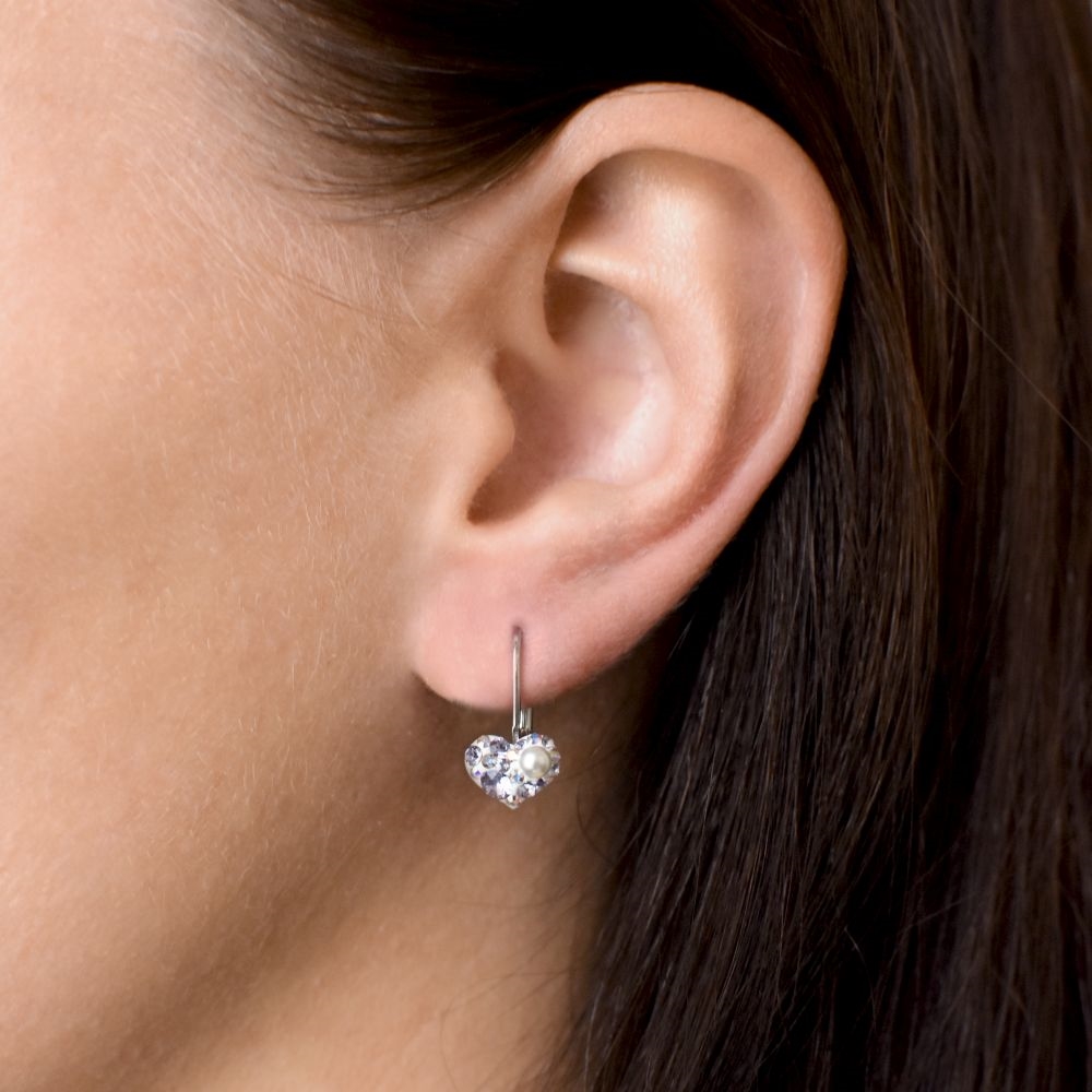 Strieborné náušnice visiace s krištáľmi Swarovski fialové srdce 31125.9