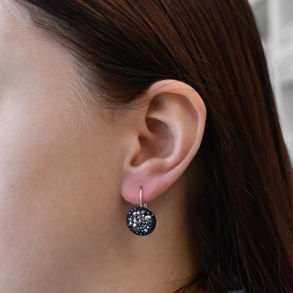 Strieborné náušnice visiace s krištálmi Swarovski čierne okrúhle 31176.5 hematite